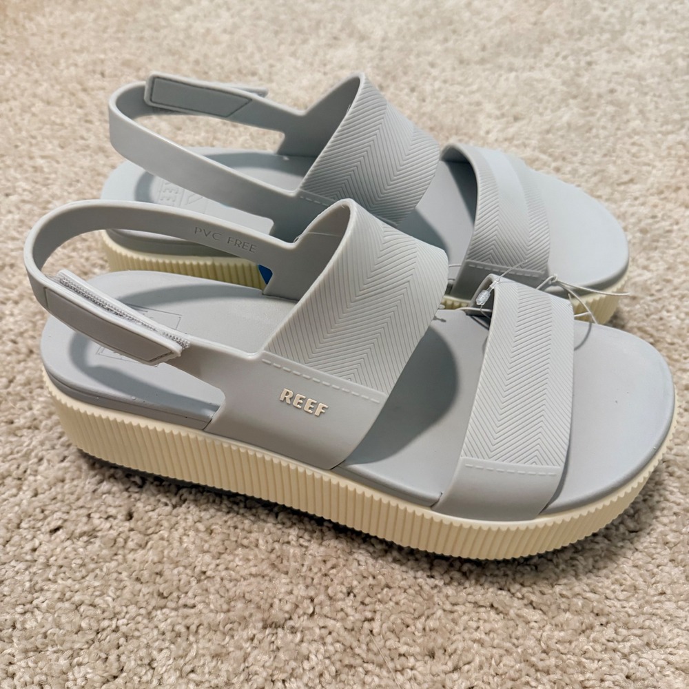Reef Water Vista Higher Fog Grey Platform Sandals Womens 9 CJ5626 Water Friendly